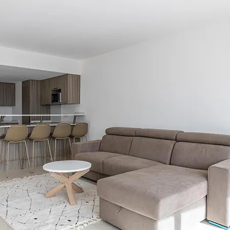 Lerins Avec Terrasse, Standing Et Moderne *