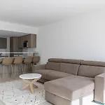 Lerins Avec Terrasse, Standing Et Moderne *