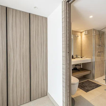 Lerins Avec Terrasse, Standing Et Moderne Appartement *